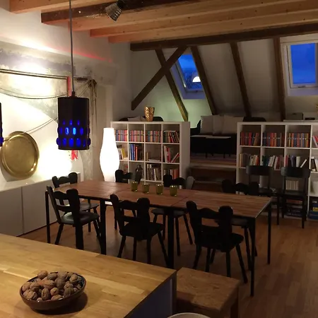Loft-wohnung Mit Ausblick Und Terrasse Апартаменты