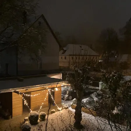 Loft-wohnung Mit Ausblick Und Terrasse